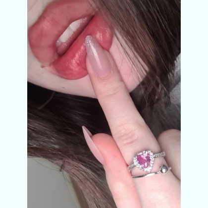 живу в центре ,приглашаю по записиінді ,есть предпоказ --